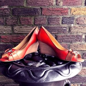 NINE WEST - WEDGE HEEL SHOE